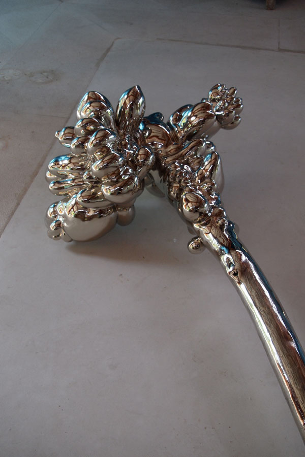 Prasto, Long sticks©, 2012; White bronze, 450x70x55 cm